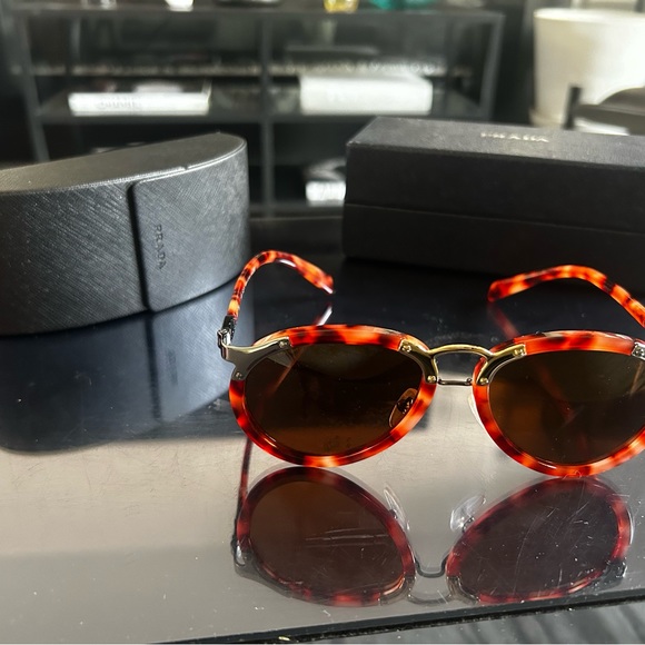 Prada Red Havana / Brown Aviator Sunglasses - Picture 3 of 6